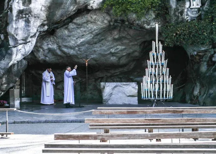 Family Saint Vincent 4 Pers Gare Wifi Apartamento Lourdes